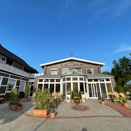 Varel Bay Hotel-3